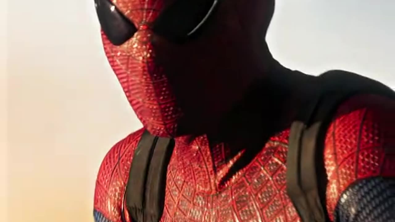 Hey nice outfit scene spiderman 💀 #SpiderMan #AndrewGarfield