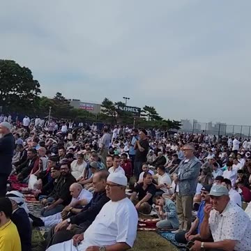 New York looks like London.