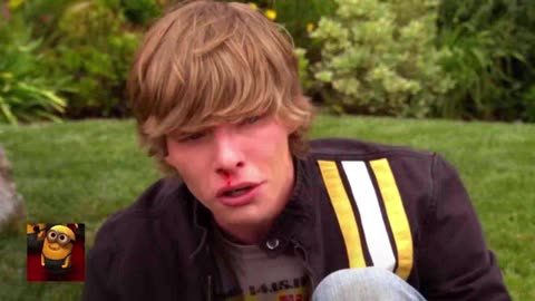 Weeds - Megan's Dad Beat Up Silas (S2E5) _ Movieclips