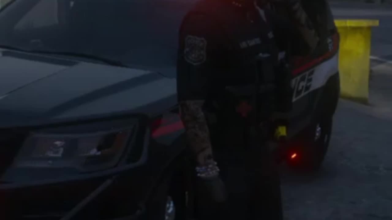 Shots Fired At 911 Dispatch Office. #shortsfeed #lizard #funnyclips #meme #gta5rp #funniestvideo