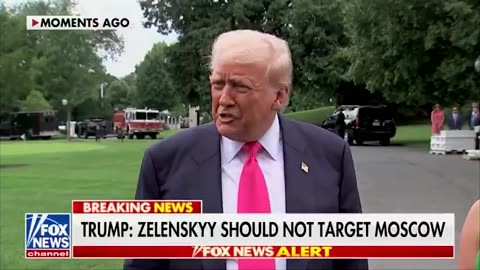 Trump Is FORCED to Do This Reporter's Job for Him After Gotcha Question