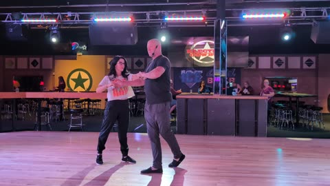 West Coast Swing @ Electric Cowboy with Wes Neese 20251019 190159406