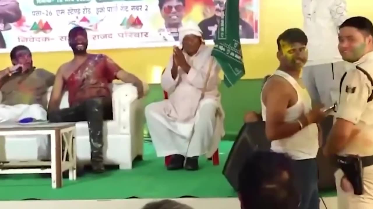ए सिपाही, ठुमका लगाओ, नहीं तो सस्पेंड कर दिए जाओगे : Tej Pratap Yadav, RJD नेता #holi
