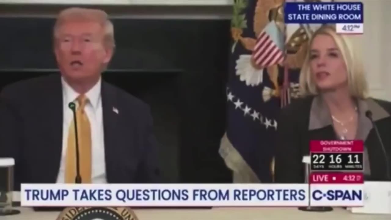 Trump Asks Pam Bondi to translate Melania 😅🤣😂 ai slop 🤣😂🤣