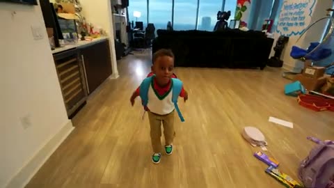 Londyn CRUSH Gave Her a LOVE Letter On The FIRST DAY OF SCHOOL…💕