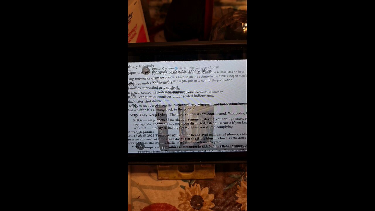 tucker clip 1