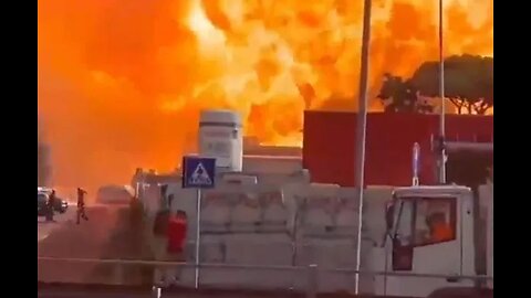 Large explosion at gas station in Rome, Italy, injuring at least 10 people