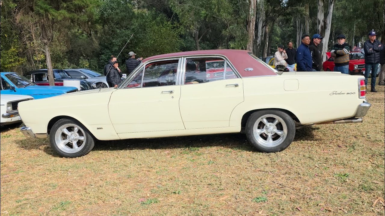 Lee's Fairlane During the Chrysler and Orphan Vehicles event 🔥 Stunning Classic Cars #ferrocsa