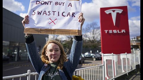 Tesla Hits Back at 'Fake News' Story Published by WSJ About EV Company Looking to Replace Elon Musk