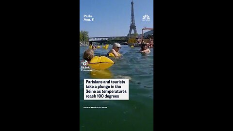 Paris Opens Swimming Area