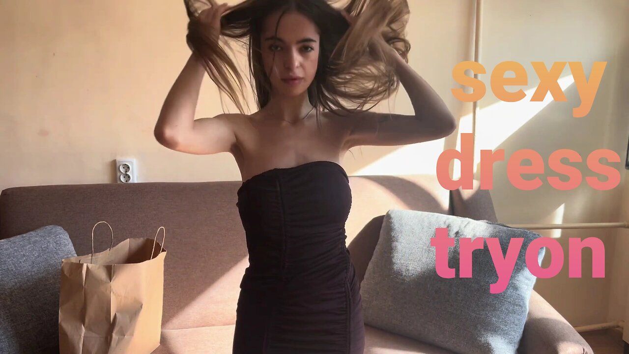 Sexy dress tryon