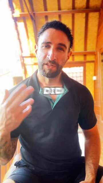 did you ever feel that you're with a girl that doesn't satisfy you