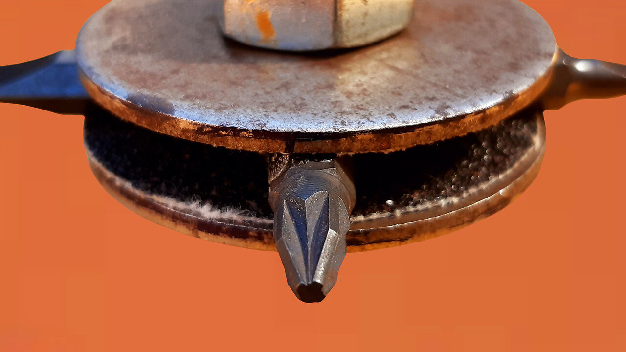 Easy! How to remove a screw in a tight space?