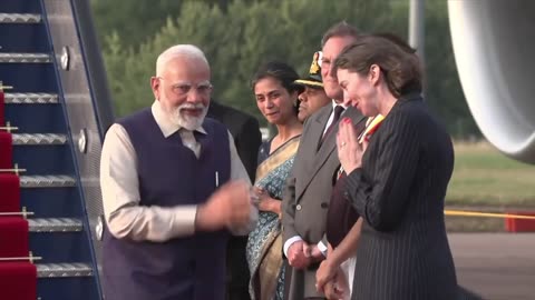 Pm Modi Arrives in London, United Kingdom