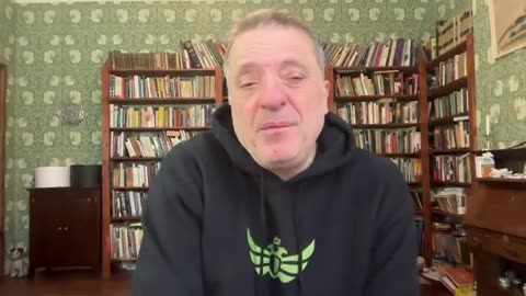 Trump Humiliates Starmer Macron; Again Demands Greenland; Russia Destroys Kiev AD Ahead Of Offensive