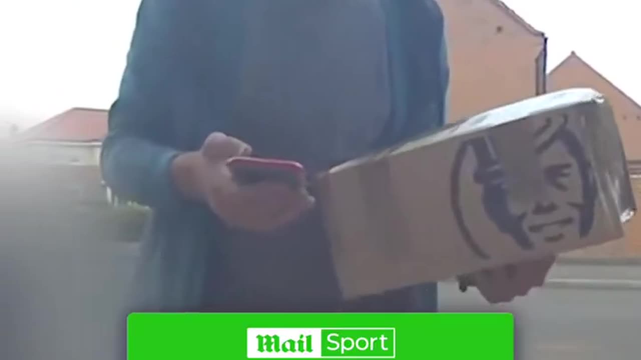 David Coote has been spotted delivering parcels for courier firm Evri Via SWNS