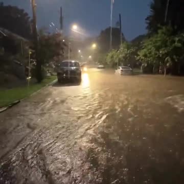 Massive flooding due to torrential rains in Durham of North Carolina, USA 🇺🇸
