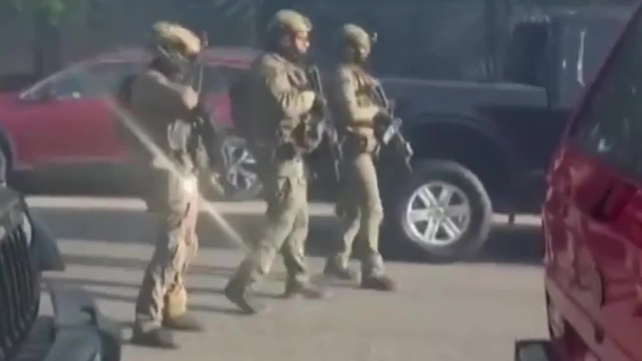 Community Protests ICE Raid with Confrontation and Viral Video