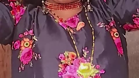 Aaj Lagal Bate galiya per othlaliya