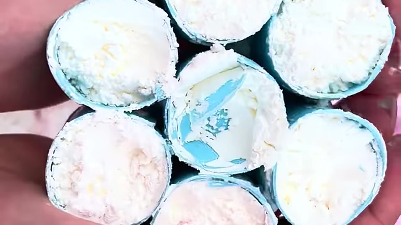 Extra CRUNCHY SOAP ASMR | Crushing Soap Flower With Starch