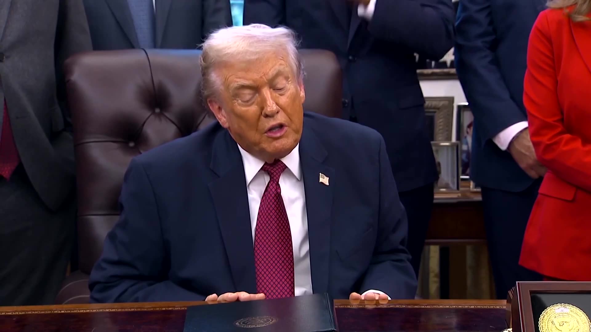 Trump says USMCA will either expire or new deal will be made