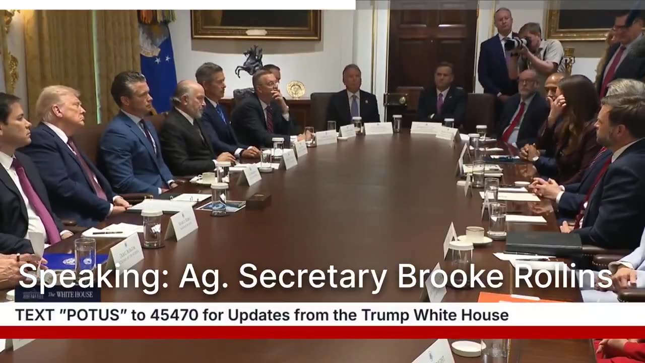 Trump just fired a Fed Governor, and London is losing it