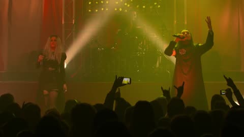 Lacuna Coil - Swamped - Live 2018 - 119 Show London - HD