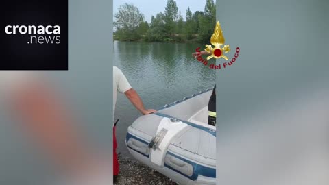 Scompare mentre fa il bagno nel lago, bambino di 10 anni trovato morto dai sommozzatori dei VdF