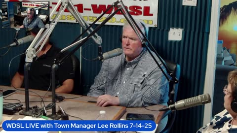 WDSL LIVE with Special Guest Town Manager Lee Rollins