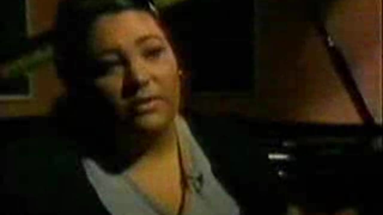 Suzette Quintanilla talks about Selena