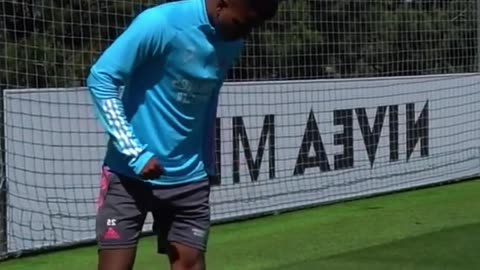 Extraordinary star inches closer to bombshell Liverpool move!