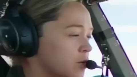 Reverse thrust activation in the air on a C-17 Globemaster III