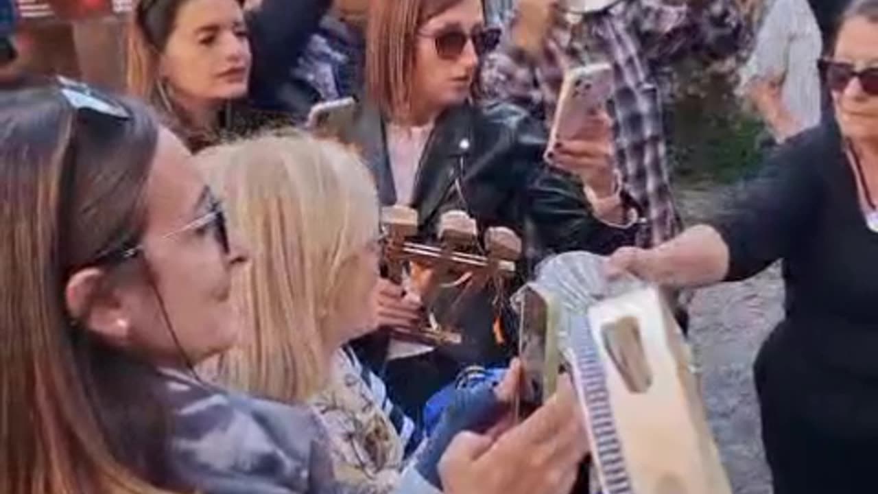 Italian singers: Ciro Formisano