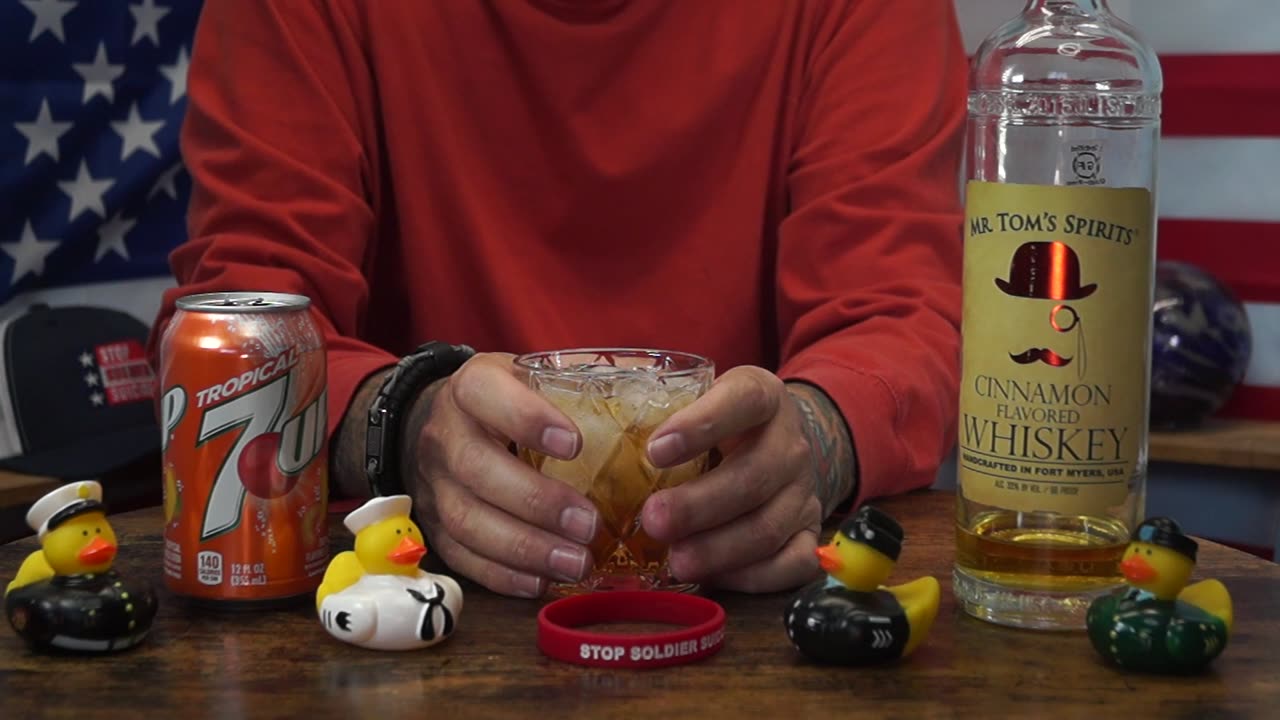 Robert Pagliarini - Mr Toms Cinnamon Whiskey & 7-Up Tropical Soda