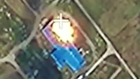 🔥Hanger containing HIMARS system was located & destroyed by the Russian forces .