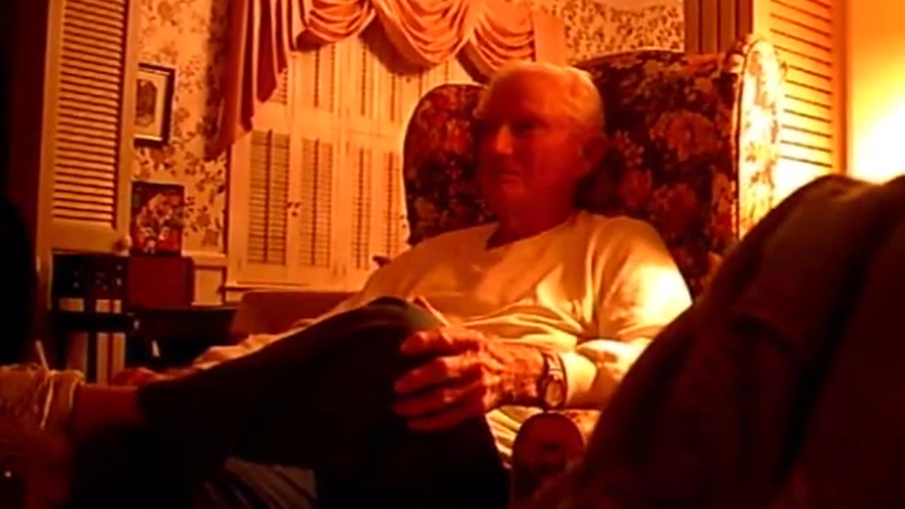 Tribute to Lt. Colonel Fred Rector Retired USAF and WW2 POW (2007)