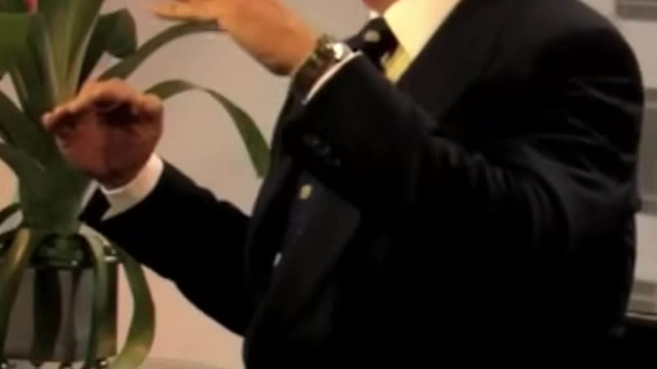 Robert Kiyosaki and President Donald J. Trump Discussing Financial Literacy