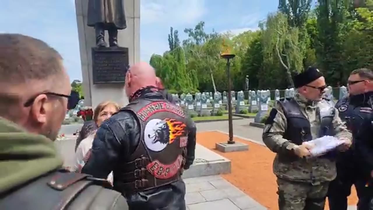 NOČNÍ VLCI v PRAZE (Raptor TV)