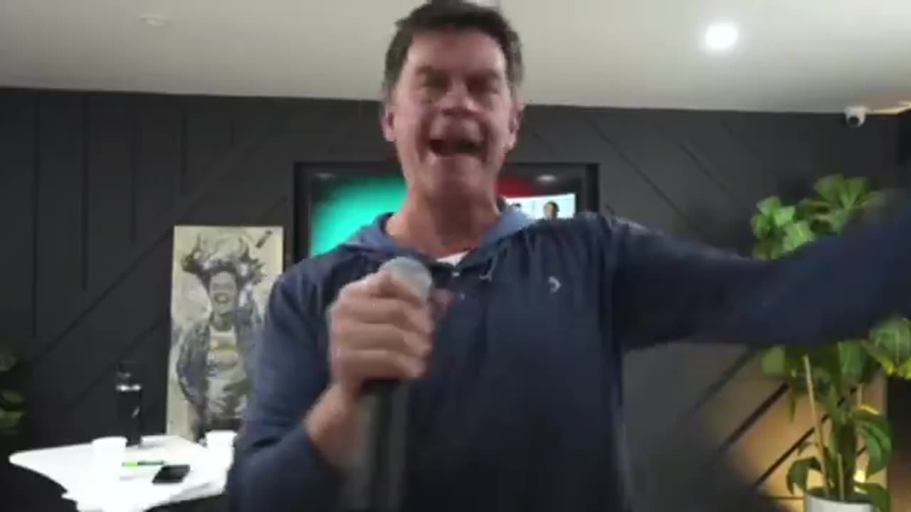 Jim Breuer says he’s interested in what Nick Fuentes has to say, then makes fun of Mark Levin.