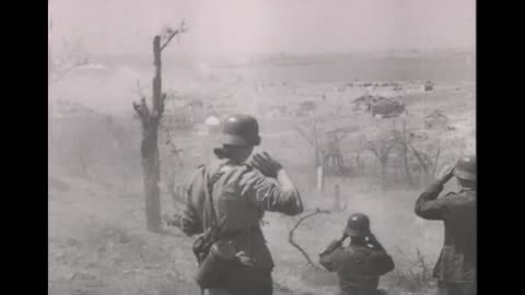 105cm_lefh_18_engaging_soviet_positions