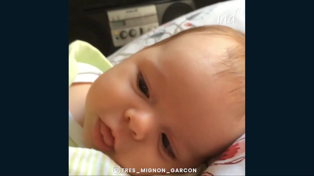 Early mornings with the cutest baby! 🥰