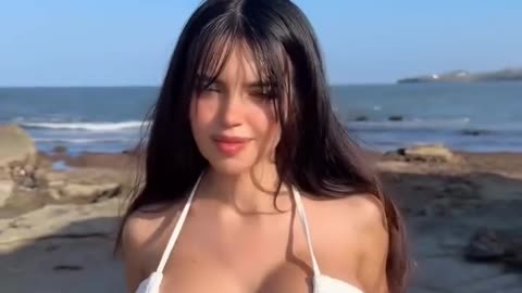 Video by girls_portrait_u [20] HOT GIRL