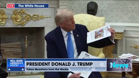 THE GENOCIDE IN SOUTH AFRICA CONTINUES, POTUS SHOWS PHOTOS