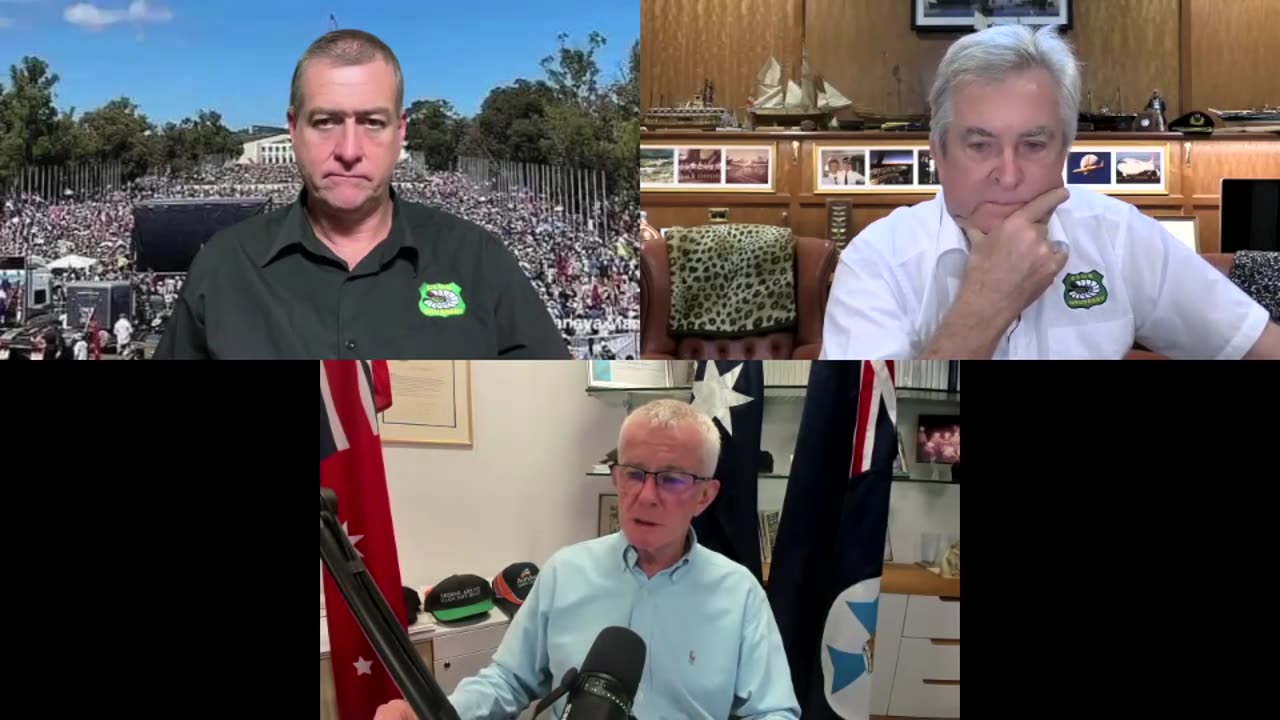 Graham and John speak with Senator Malcolm Roberts...