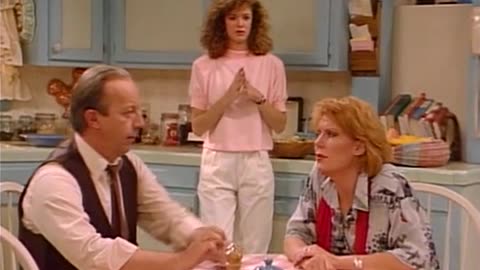 CLASSIC TELEVISION " ALF " ALIEN LIFE FORM