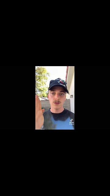 I WENT TO SCHOOL WITH TYLER ROBINSON