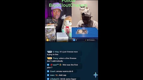 🤣FINESSE EATS A CRICKET LIVE🤮