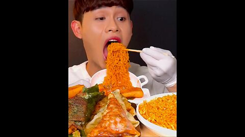 Turkey noodles, shrimp dumplings, chili dumplings, kimchi dumplings