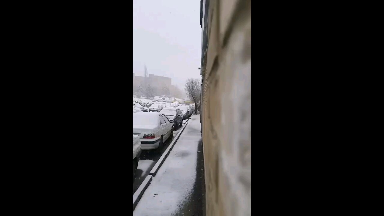"When Snow Dances to the Sound of Music"