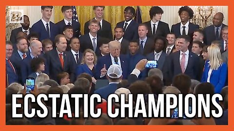 Florida Gators Show Their Excitement to Visit Trump's Oval Office